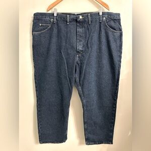 NWT Wrangler relaxed fit mens jeans U shape size 50x29
